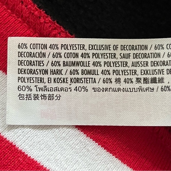 Disneyland Resort Disney World Mickey Christmas Holiday Sweatshirt M Black‎ Red - Picture 12 of 16